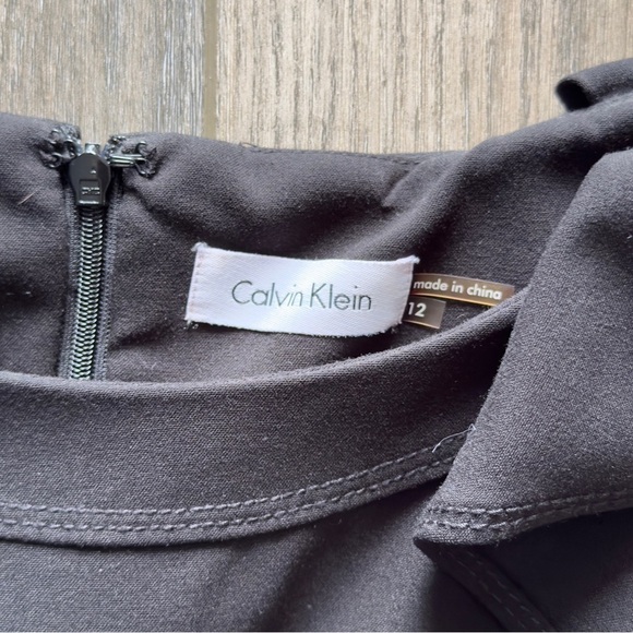 Calvin Klein Black One Ruffle Shoulder Cocktail Dress Women’s Size 12 - Picture 10 of 10